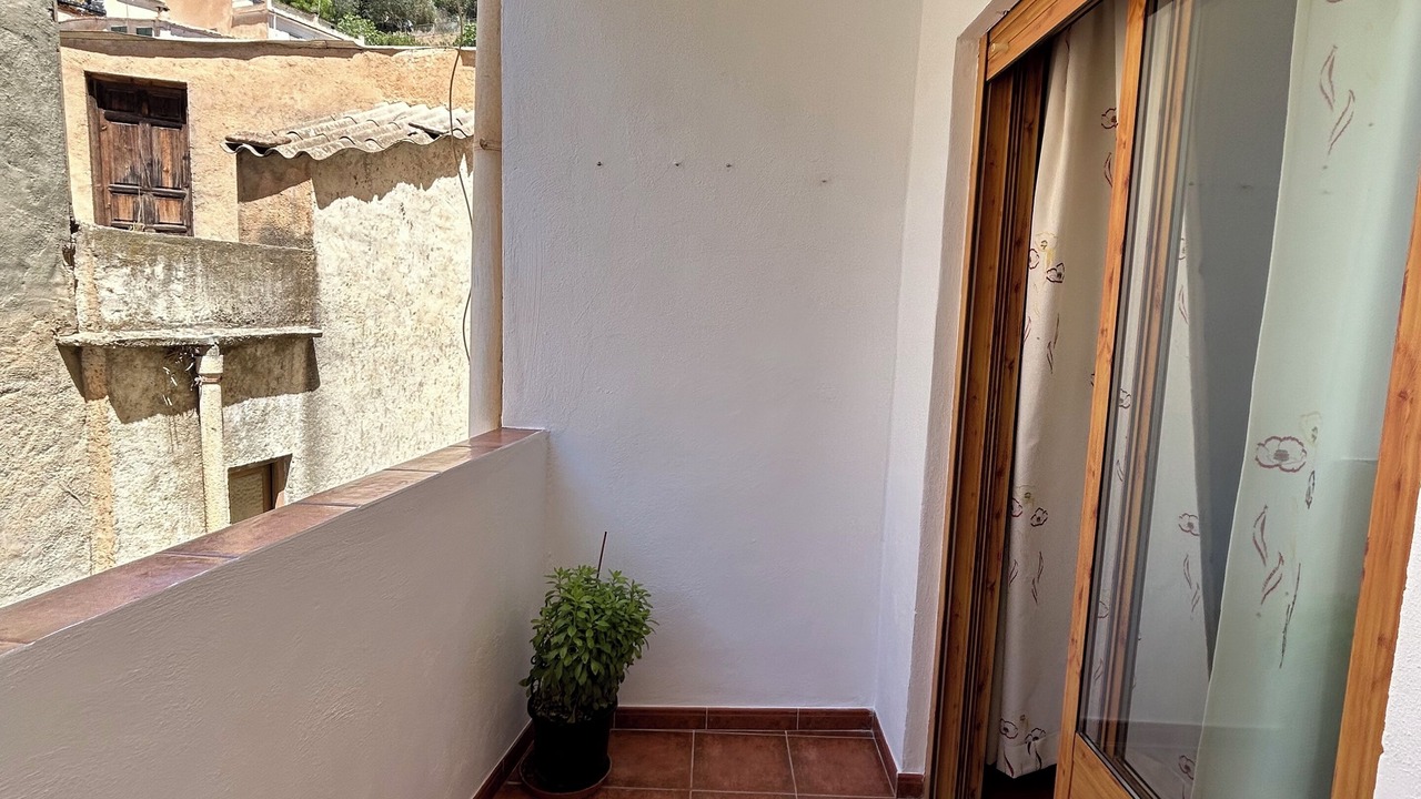 Photo of Patio Balcony in Torviscon