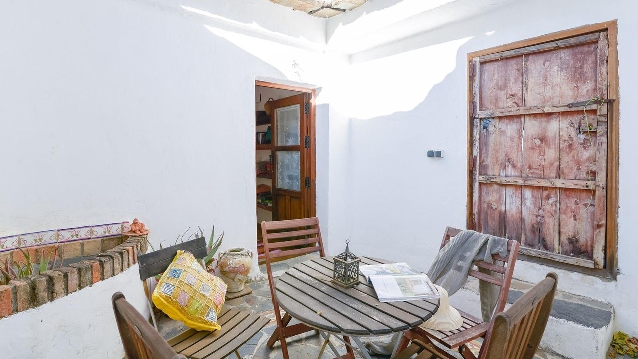 Photo of Outdoor in Bubion