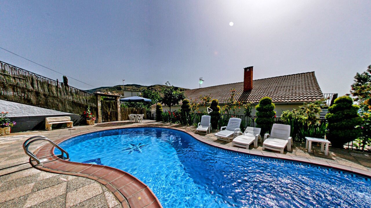 Photo of Outdoor in Mecina Bombaron