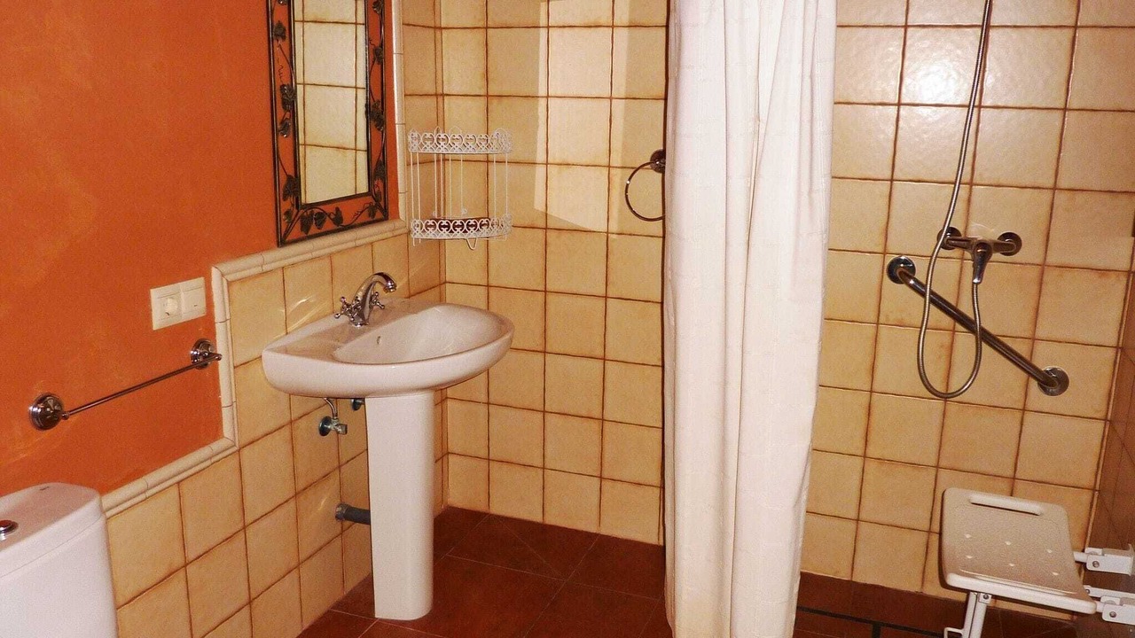 Photo of Bathroom in Algarinejo