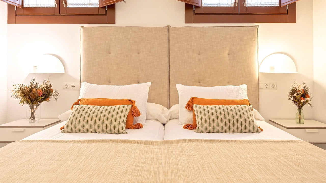 Photo of Bedroom in Central District