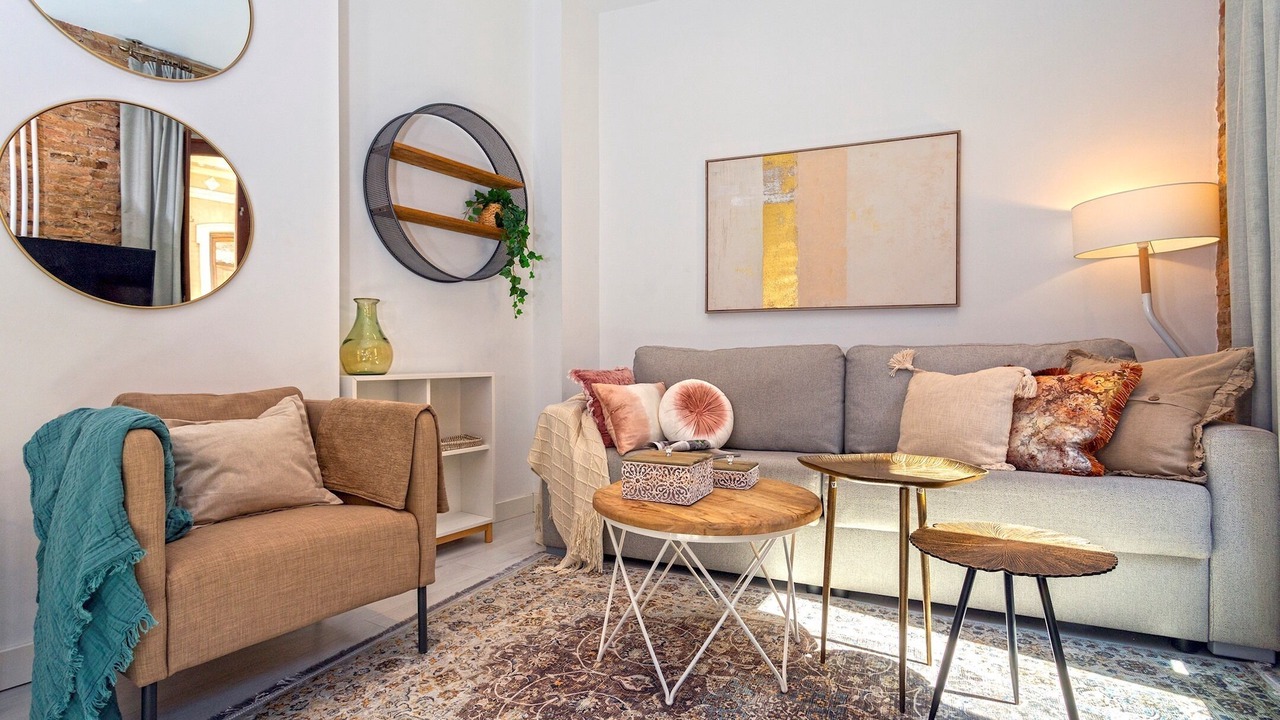 Photo of Livingroom in Central District