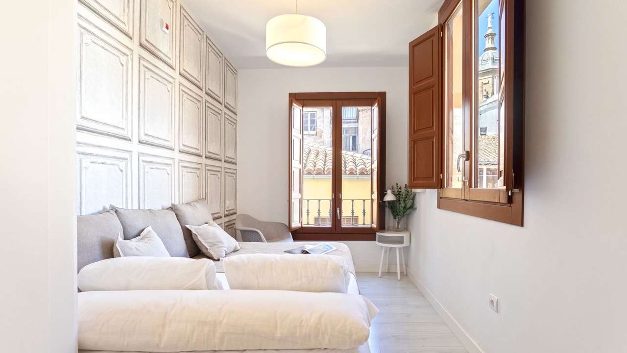 Photo of Bedroom in Central District