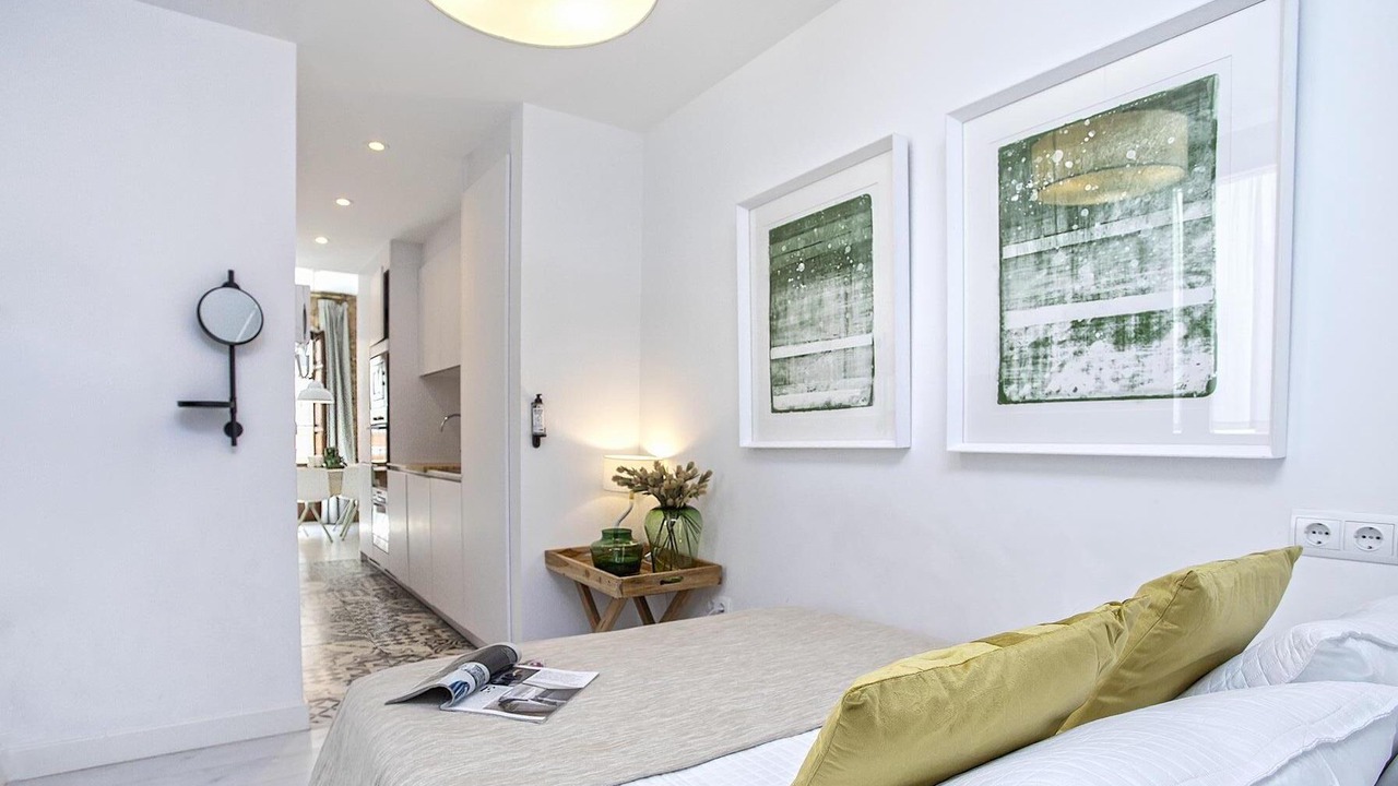 Photo of Bedroom in Central District