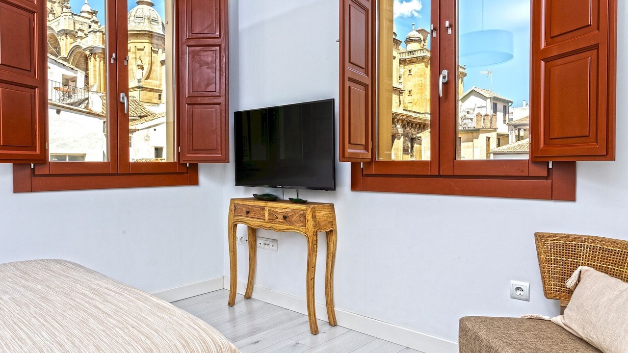Photo of Bedroom in Central District