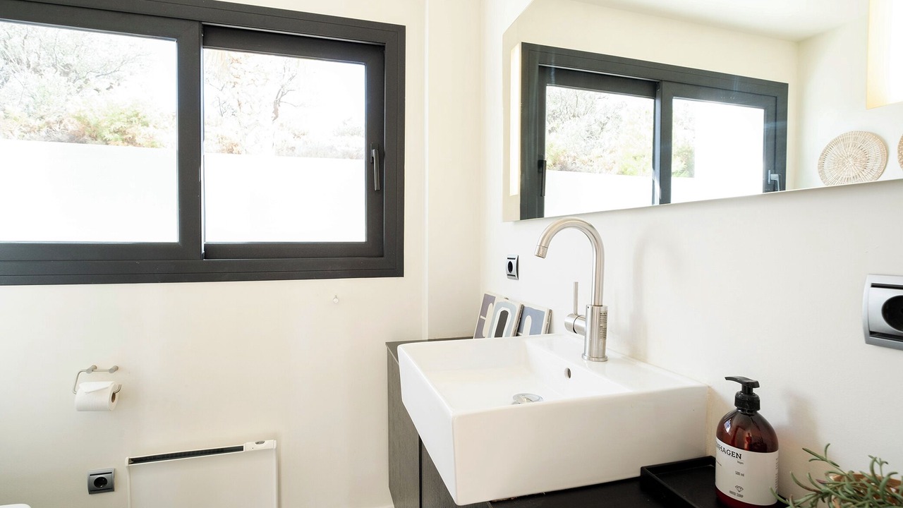 Photo of Bathroom in Jete