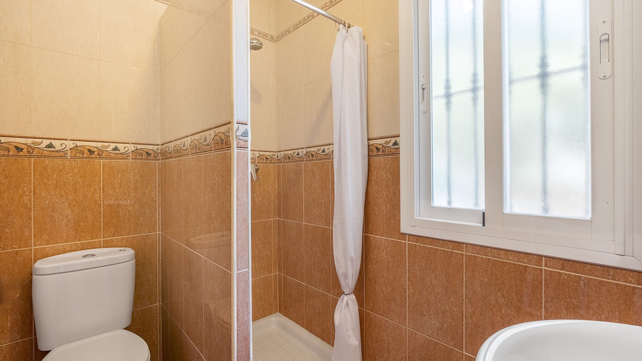 Photo of Bathroom in Otivar