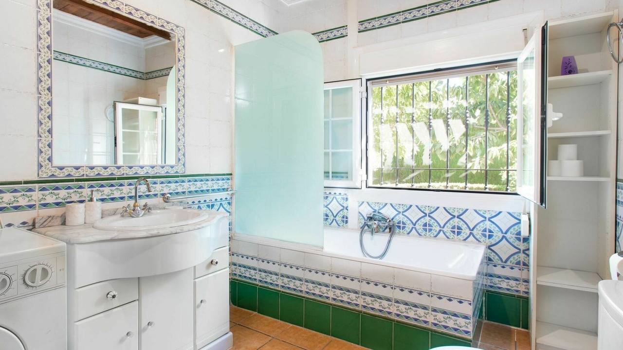 Photo of Bathroom in Niguelas
