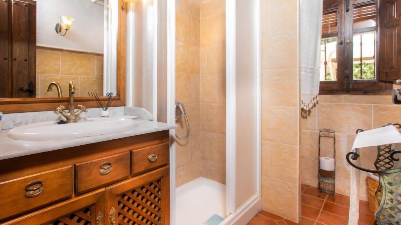 Photo of Bathroom in Niguelas