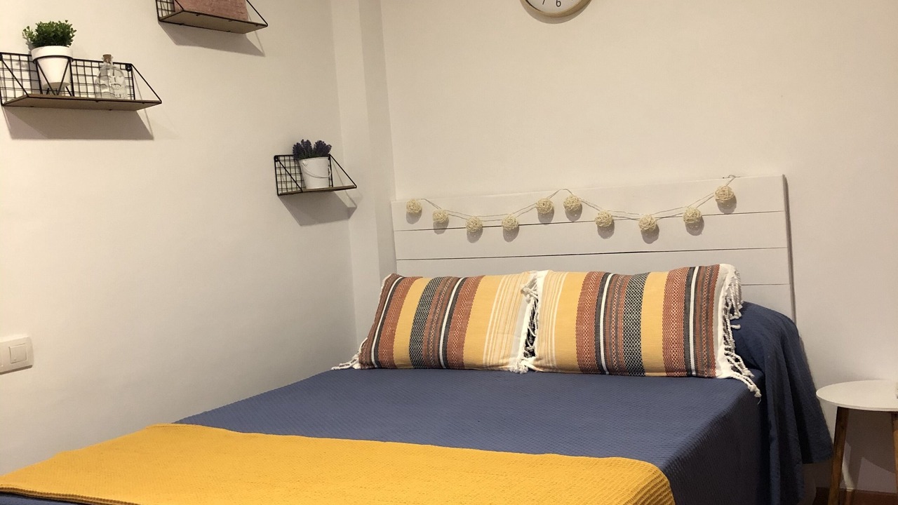 Photo of Bedroom in Central District