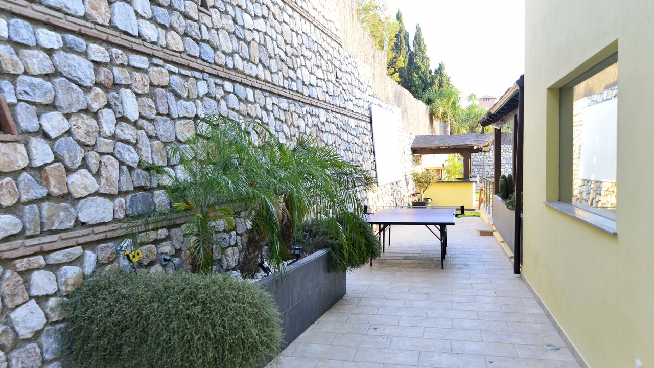 Photo of Patio Balcony in Velilla-Taramay
