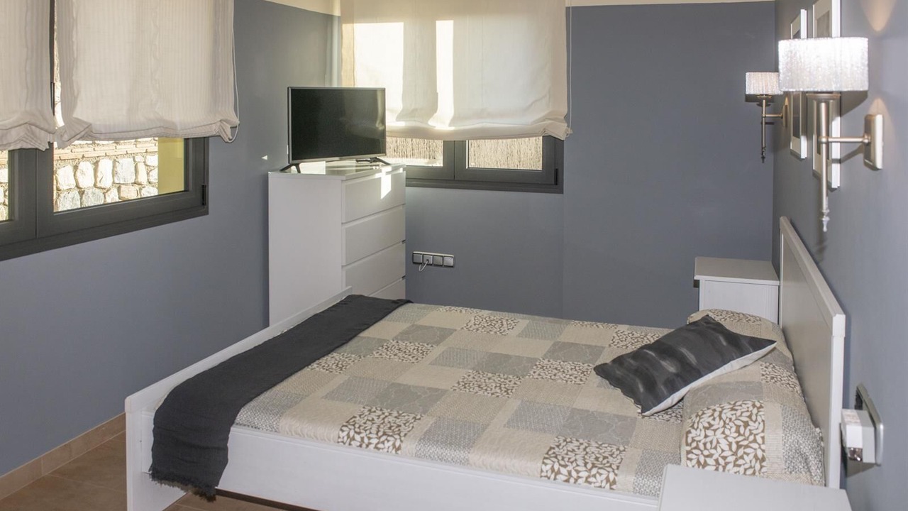 Photo of Bedroom in Velilla-Taramay