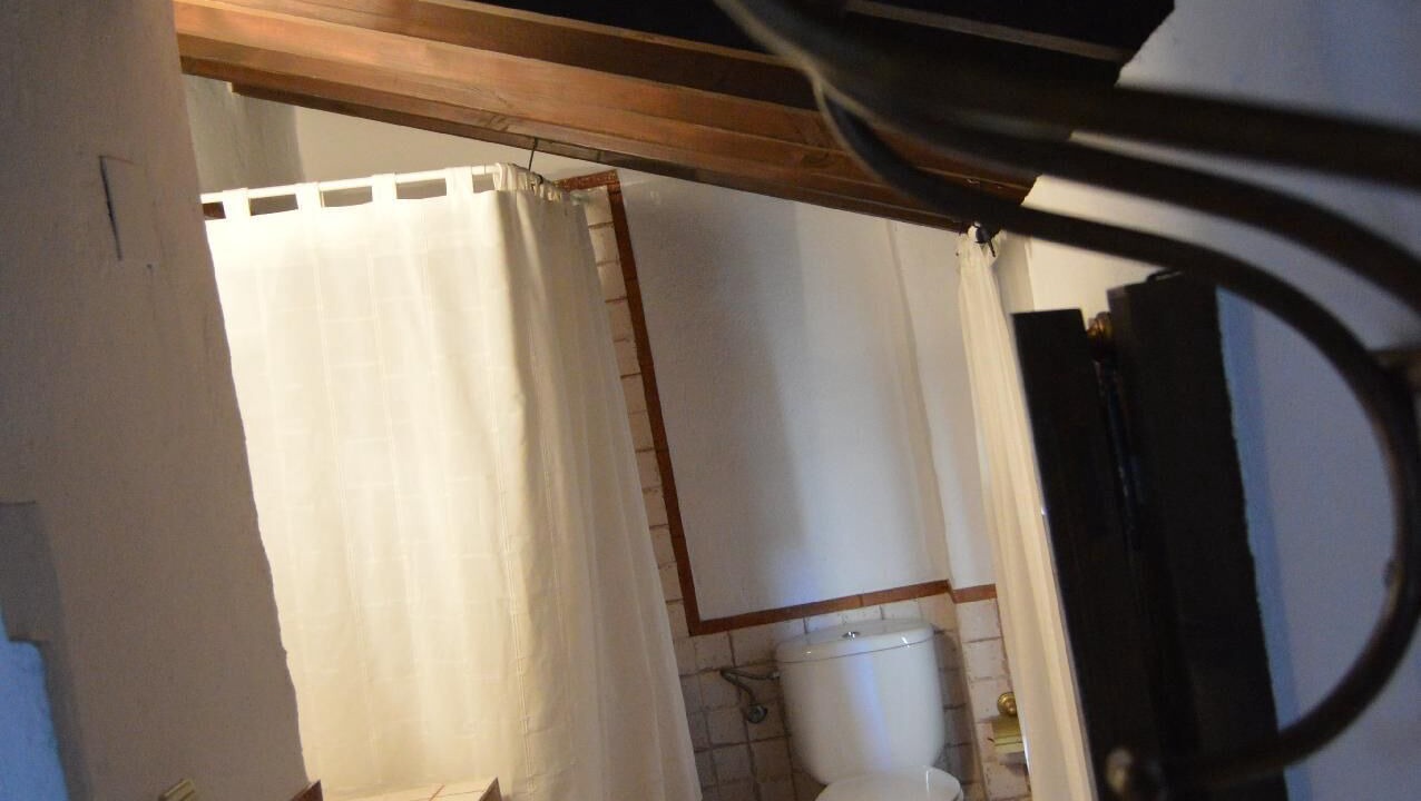Photo of Bathroom in Algarinejo