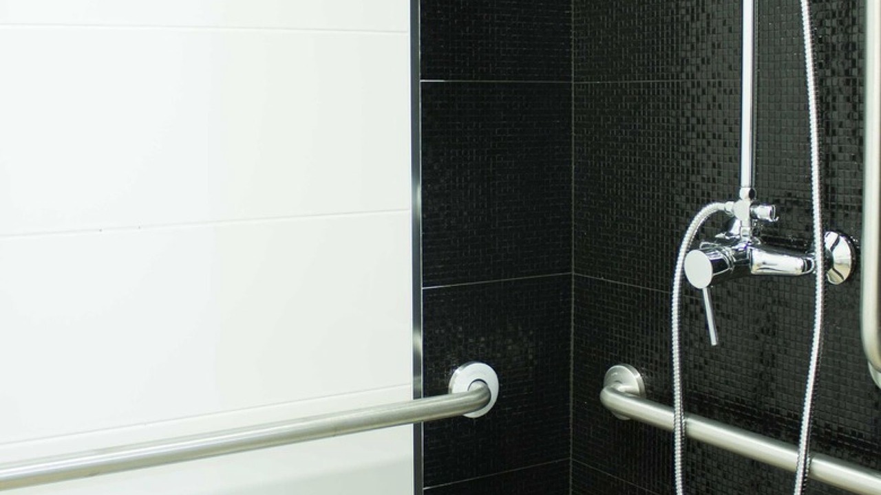 Photo of Bathroom in Figares