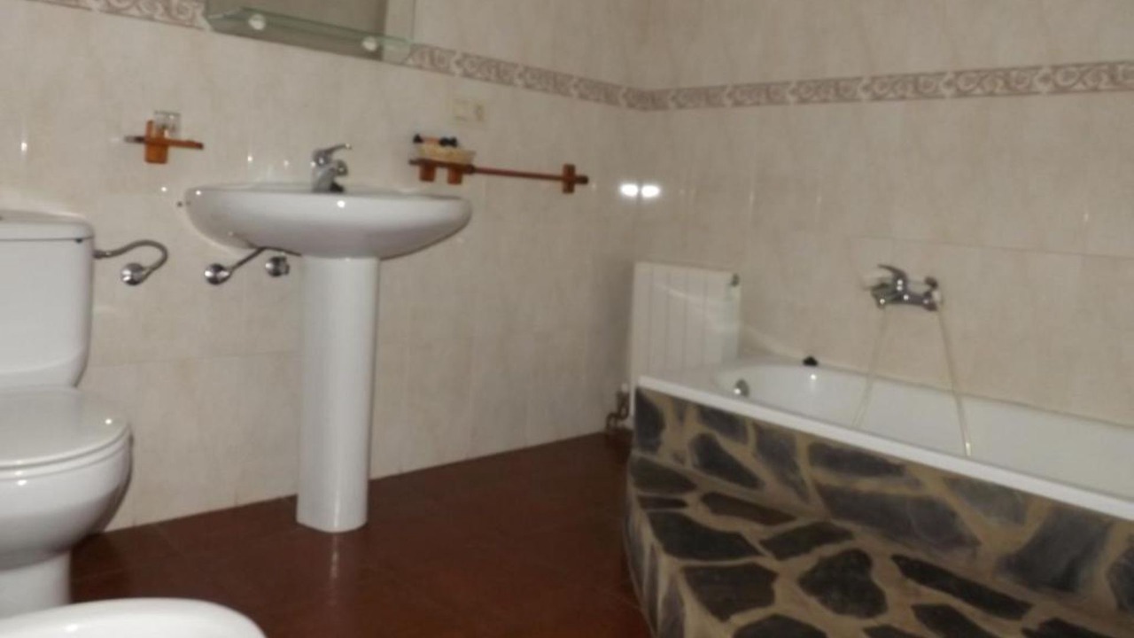 Photo of Bathroom in Mecina Bombaron