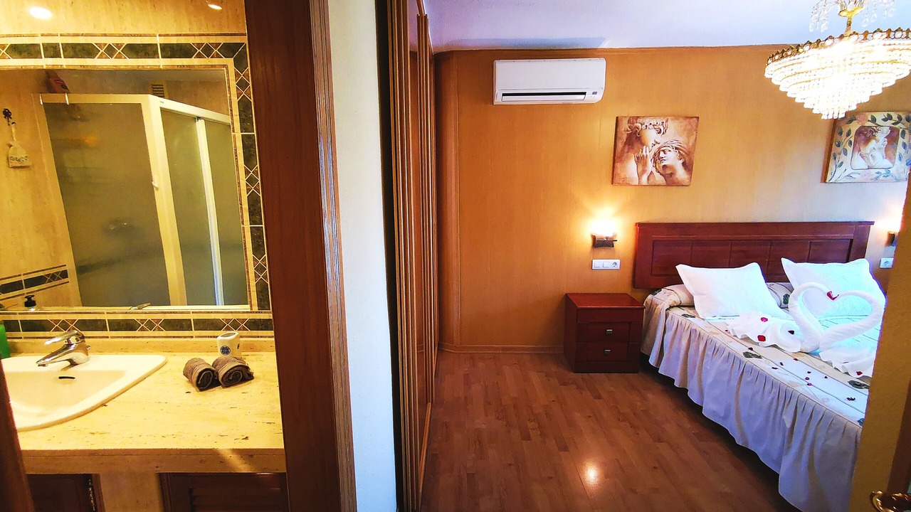 Photo of Bathroom in Figares