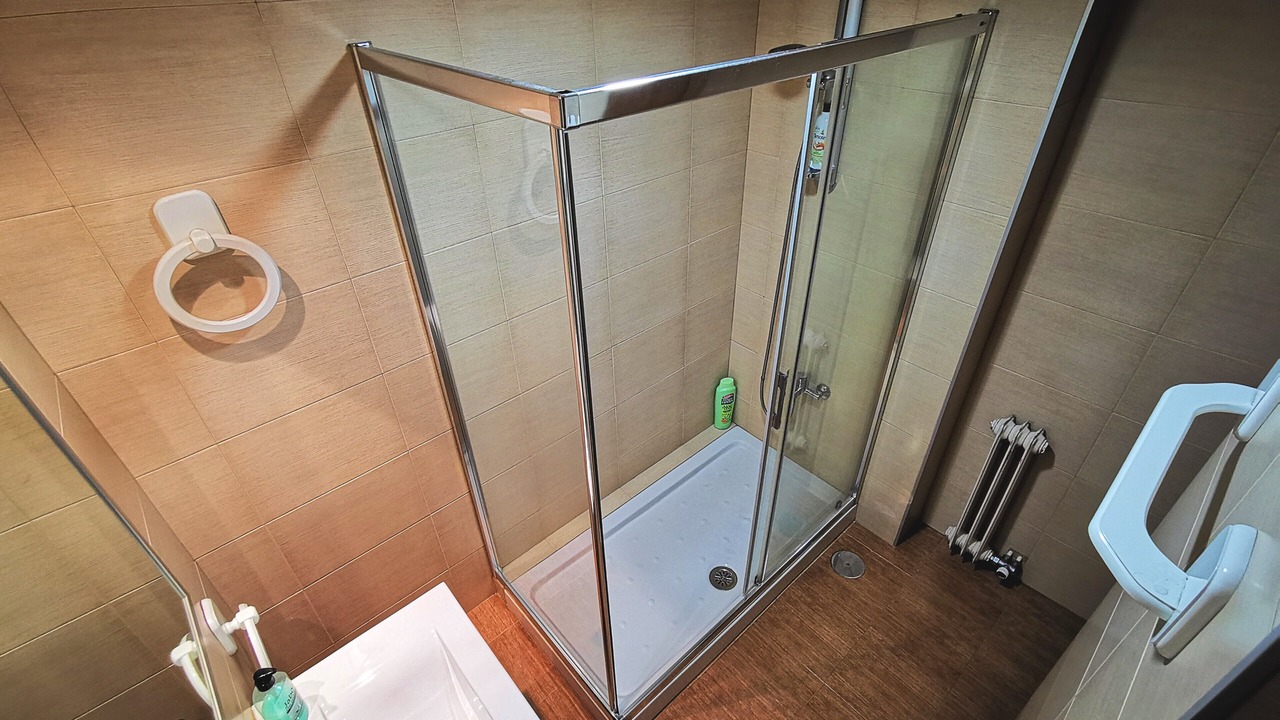 Photo of Bathroom in Figares