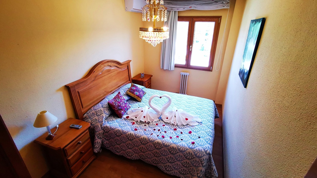 Photo of Bedroom in Figares