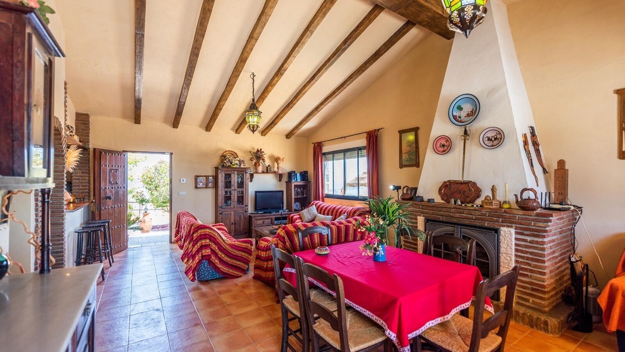 Photo of Livingroom in Itrabo