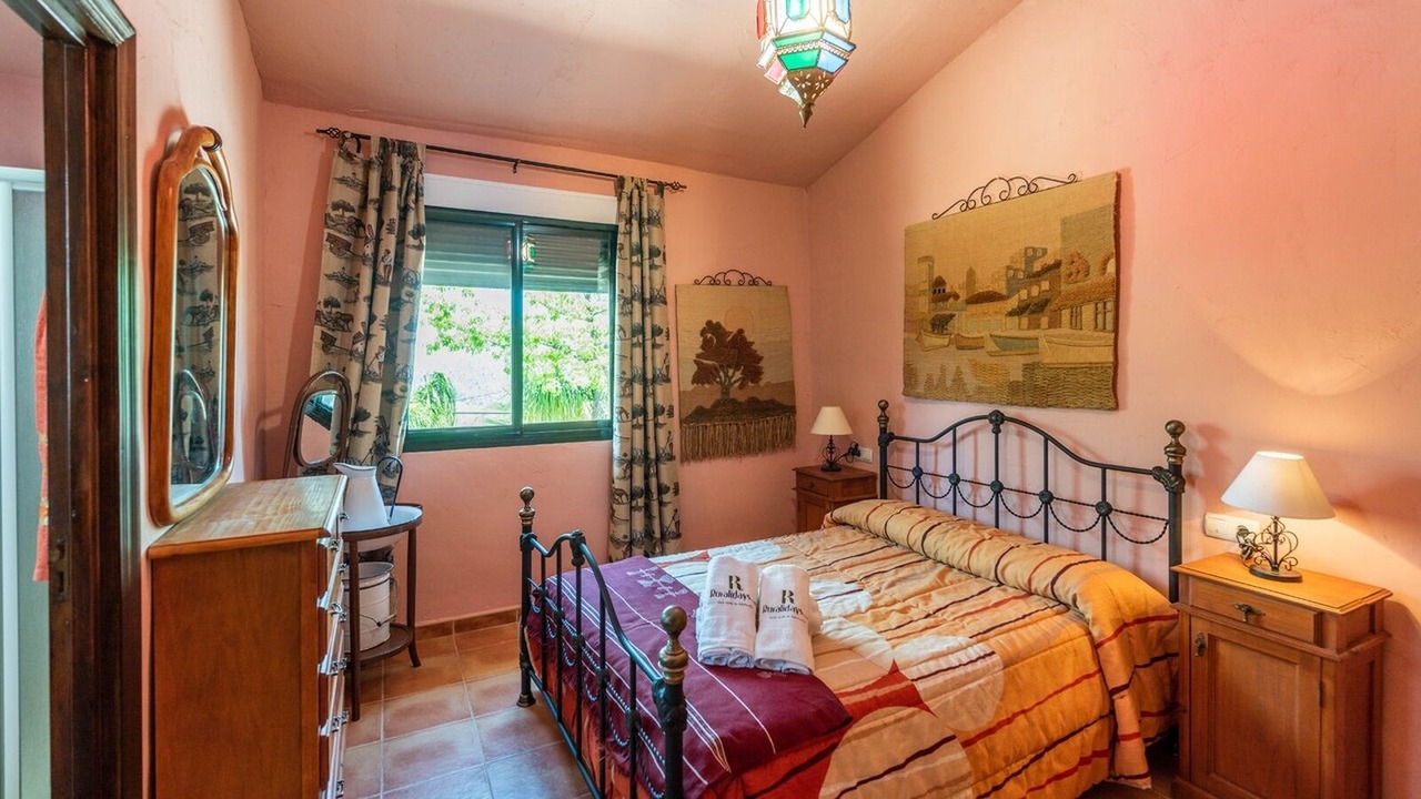 Photo of Bedroom in Itrabo