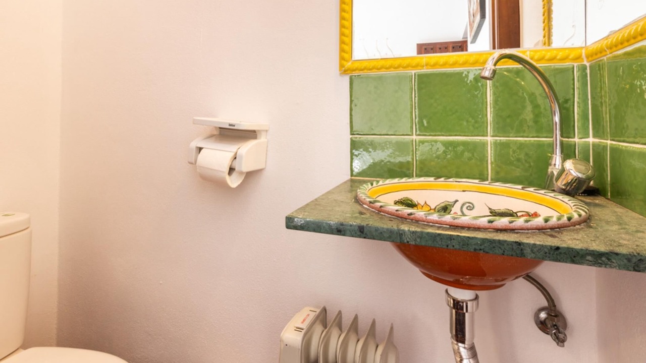 Photo of Bathroom in Niguelas