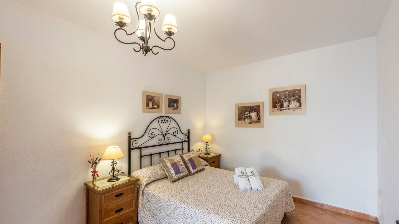 Photo of Bedroom in Orgiva