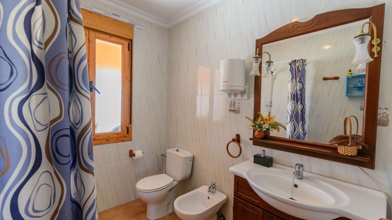 Photo of Bathroom in Arenas del Rey