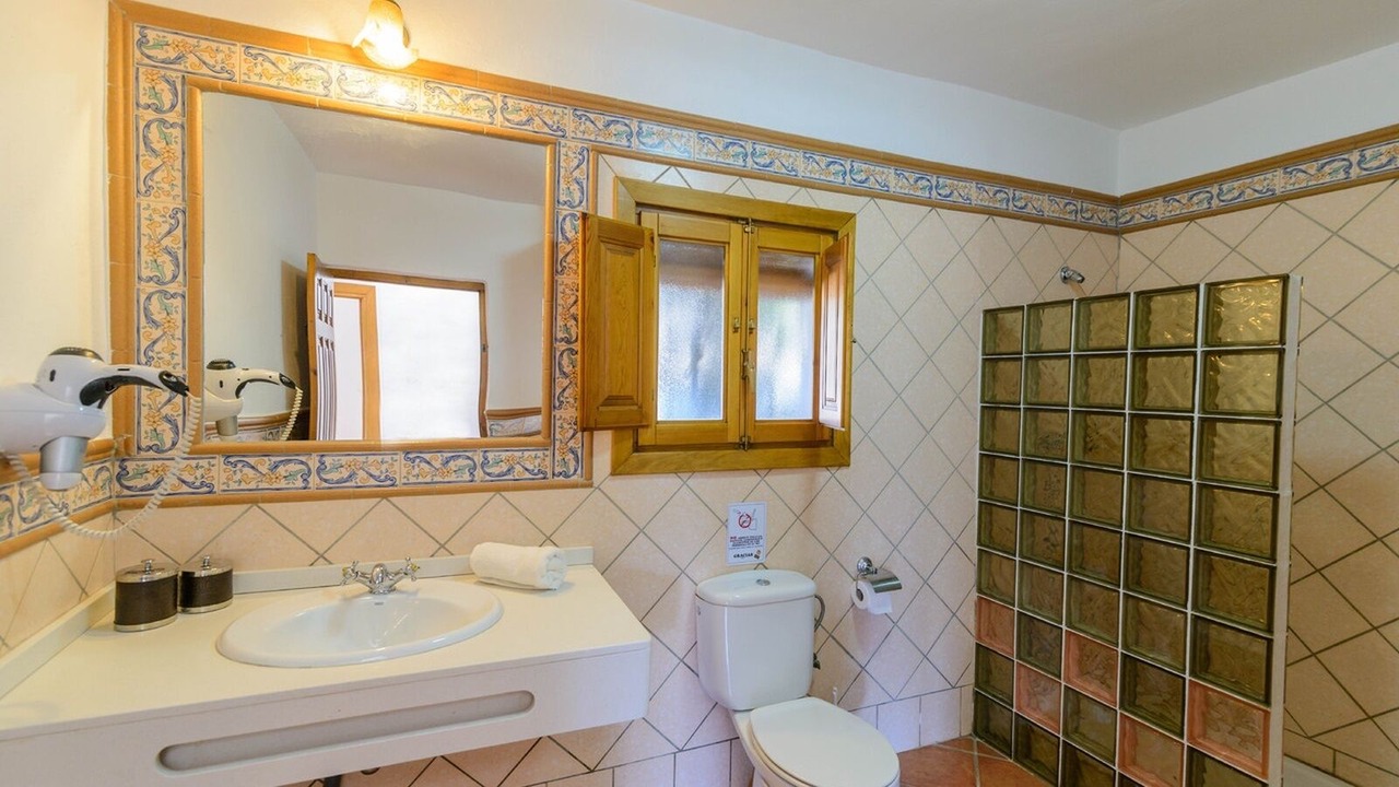 Photo of Bathroom in Orgiva