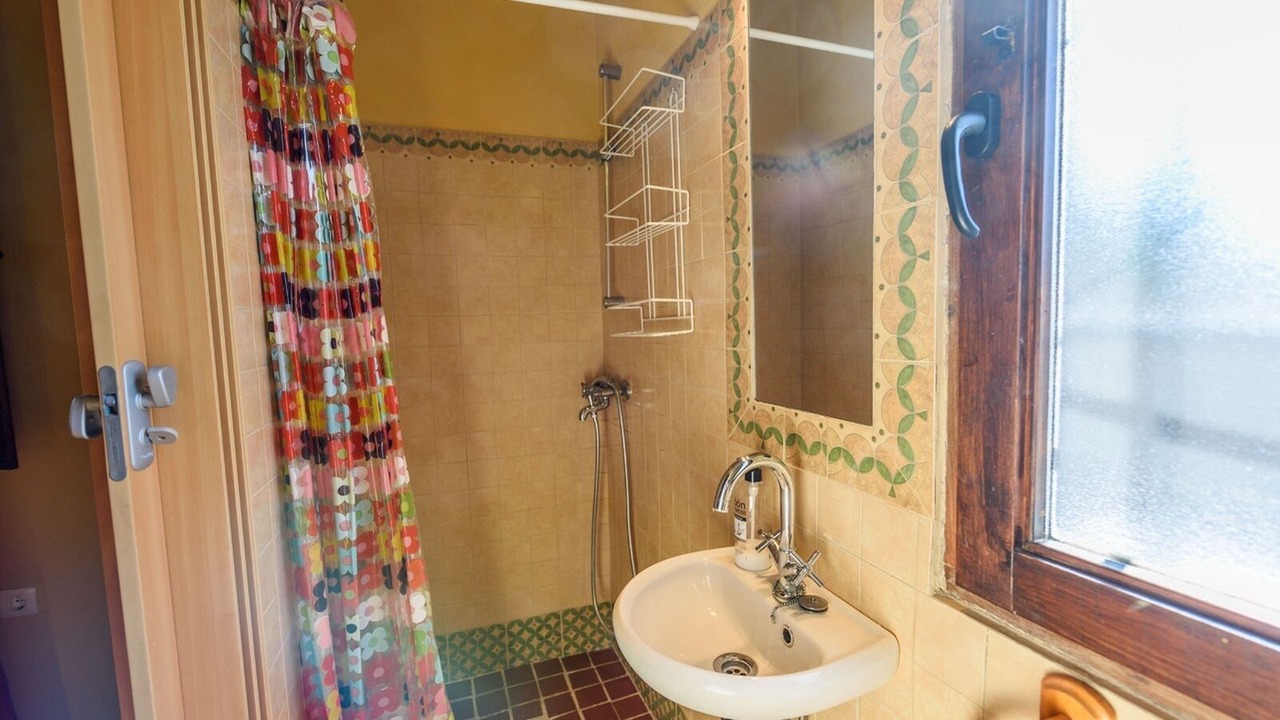 Photo of Bathroom in Orgiva