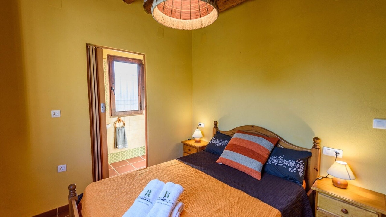 Photo of Bedroom in Orgiva
