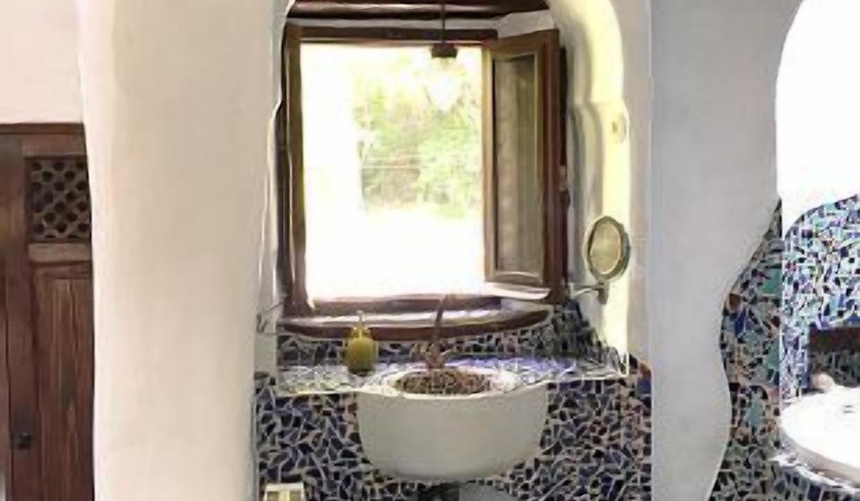 Photo of Bathroom in Mecina Fondales