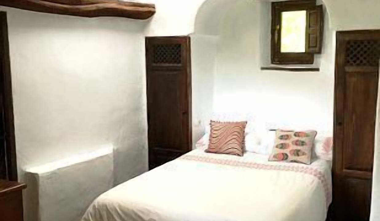 Photo of Bedroom in Mecina Fondales