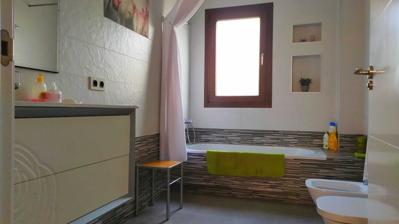 Photo of Bathroom in Durcal