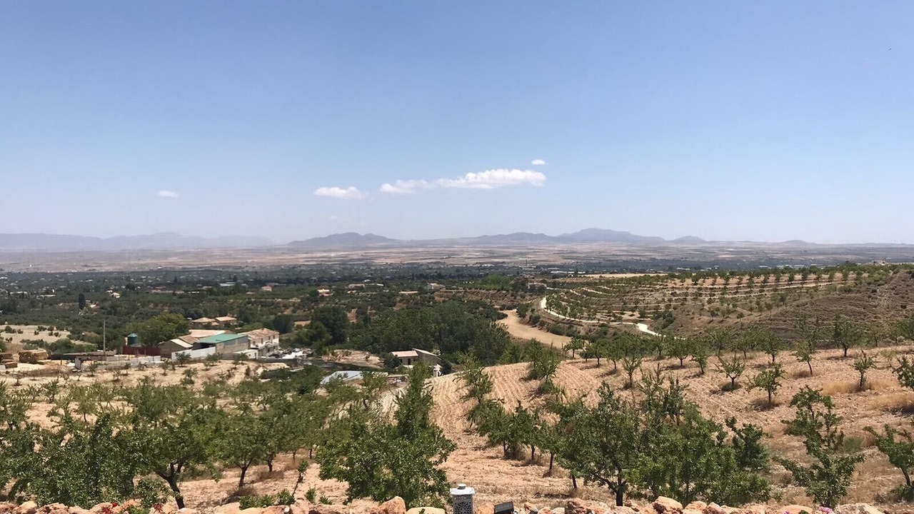 Photo of Outdoor in Baza
