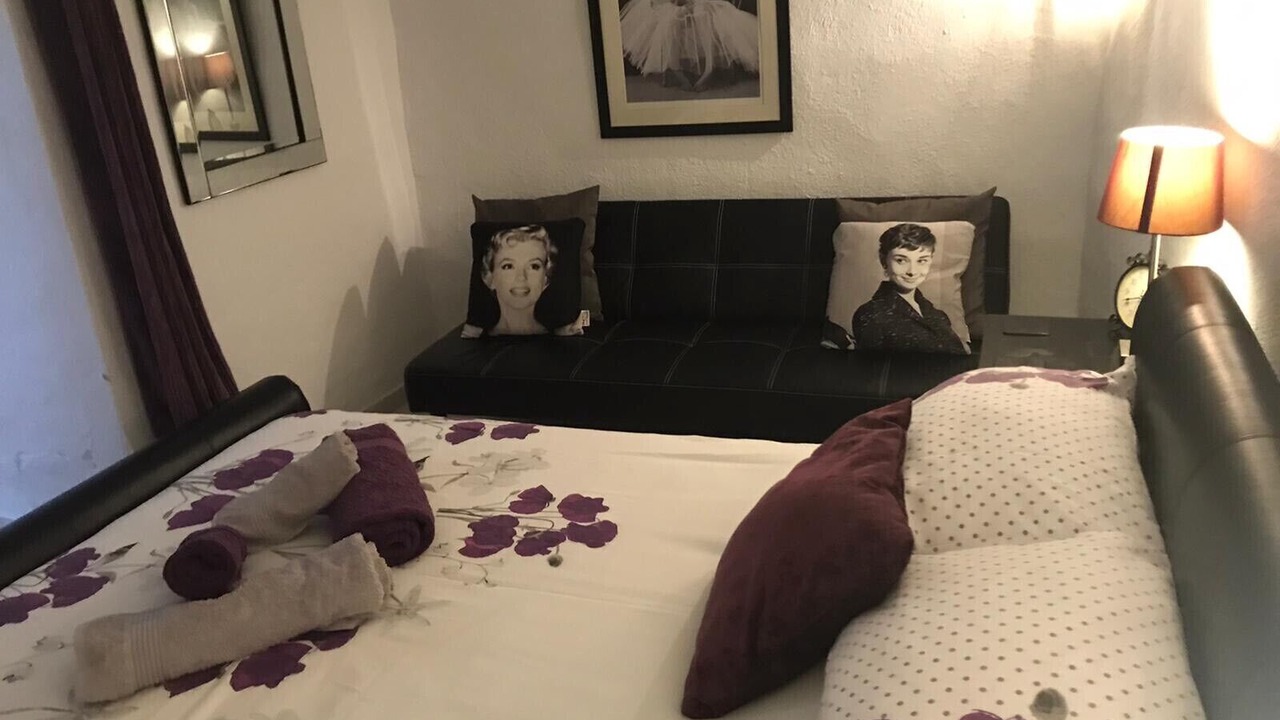 Photo of Bedroom in Baza