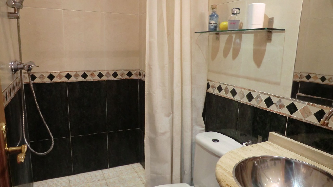 Photo of Bathroom in Jatar