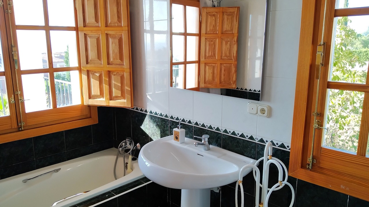 Photo of Bathroom in Barrio de la Vega