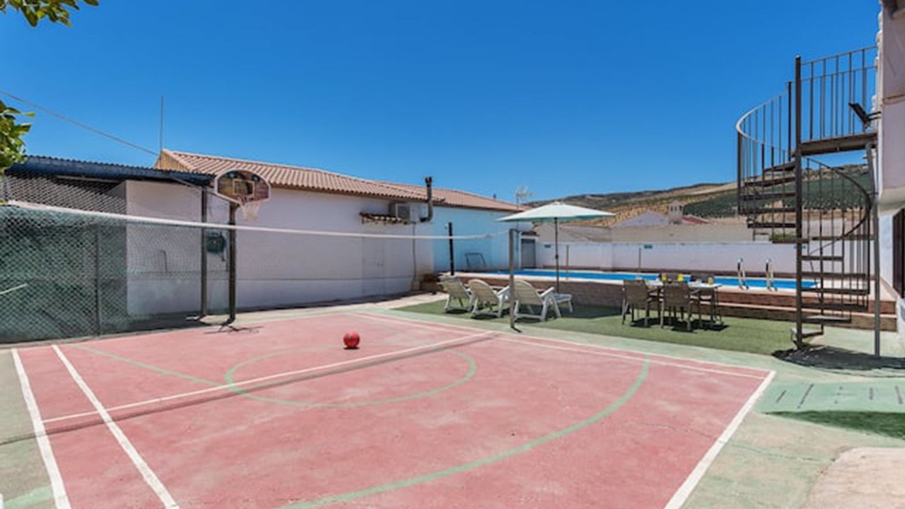 Photo of Outdoor in Cacin
