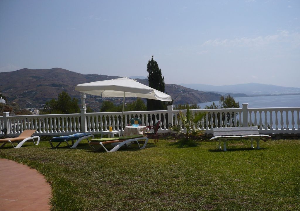Photo of Patio Balcony in Velilla-Taramay