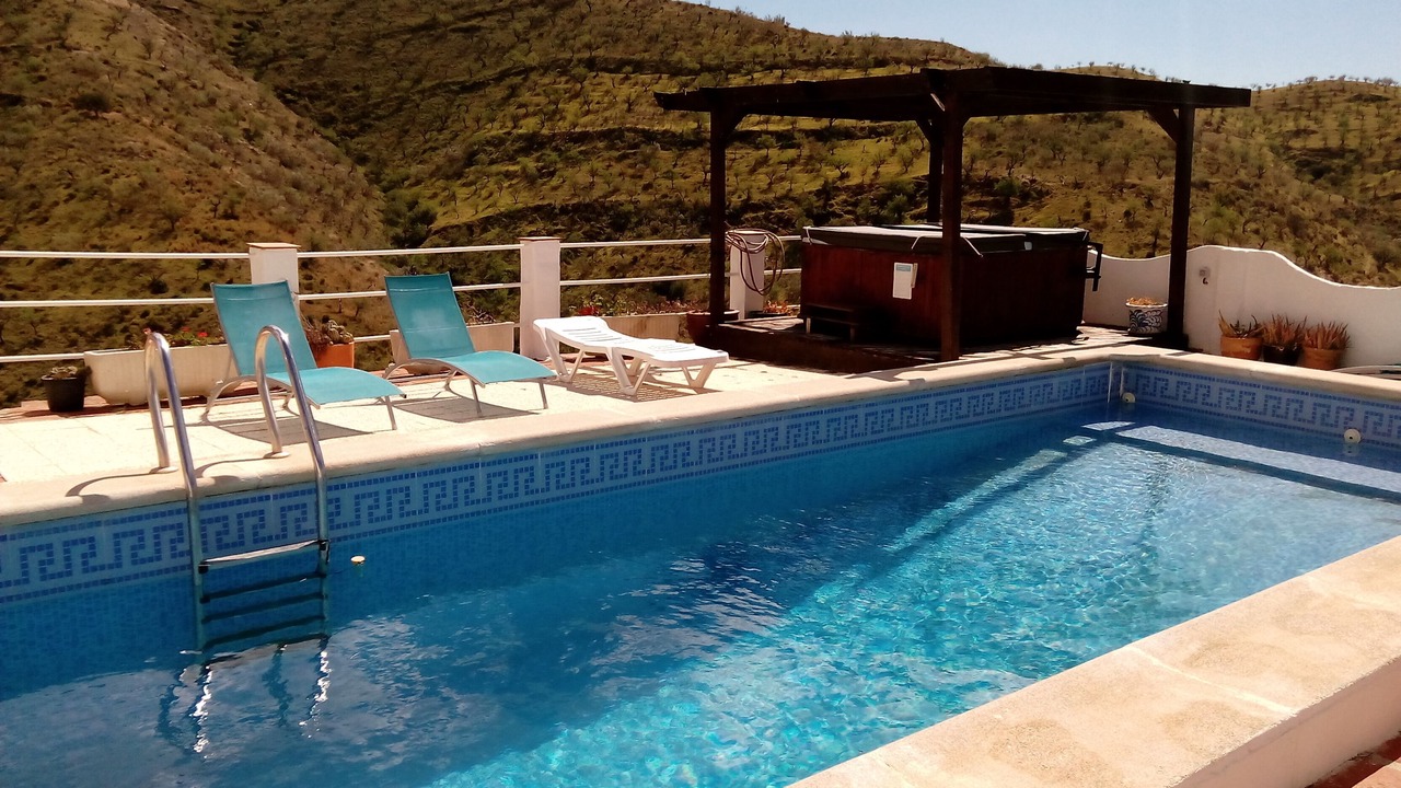 Photo of Outdoor in Rubite
