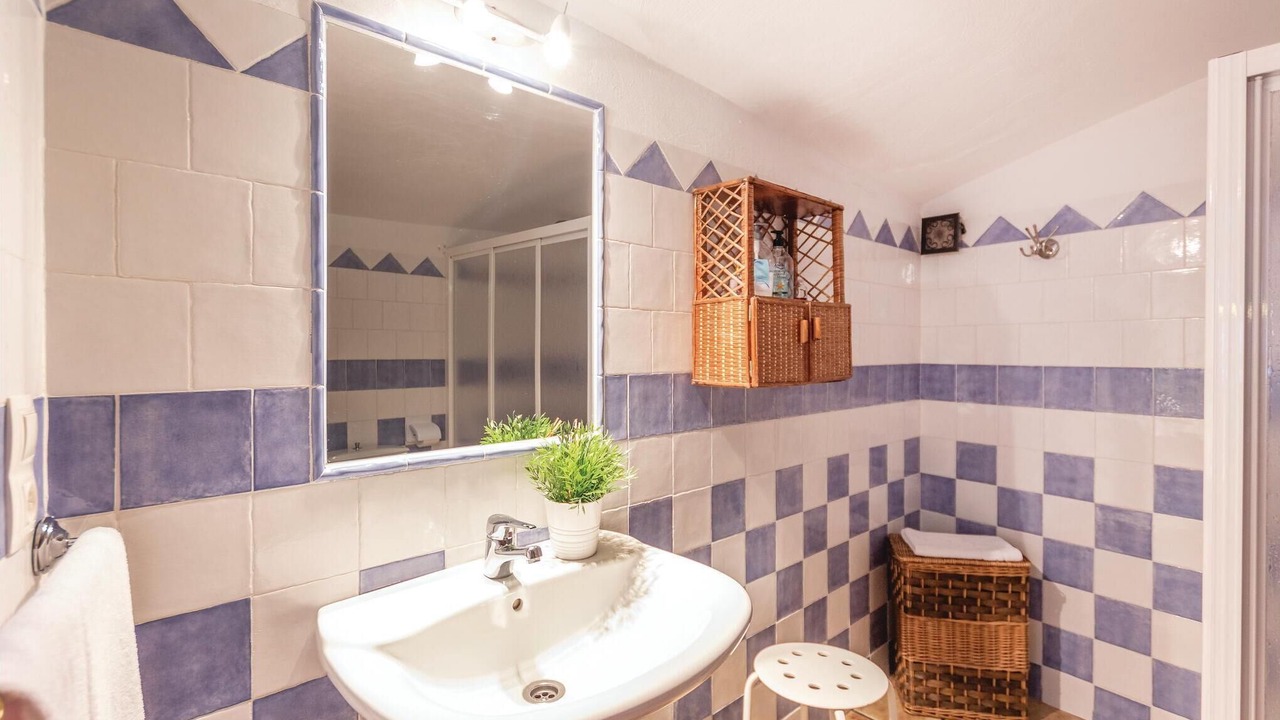 Photo of Bathroom in Cuevas del Campo