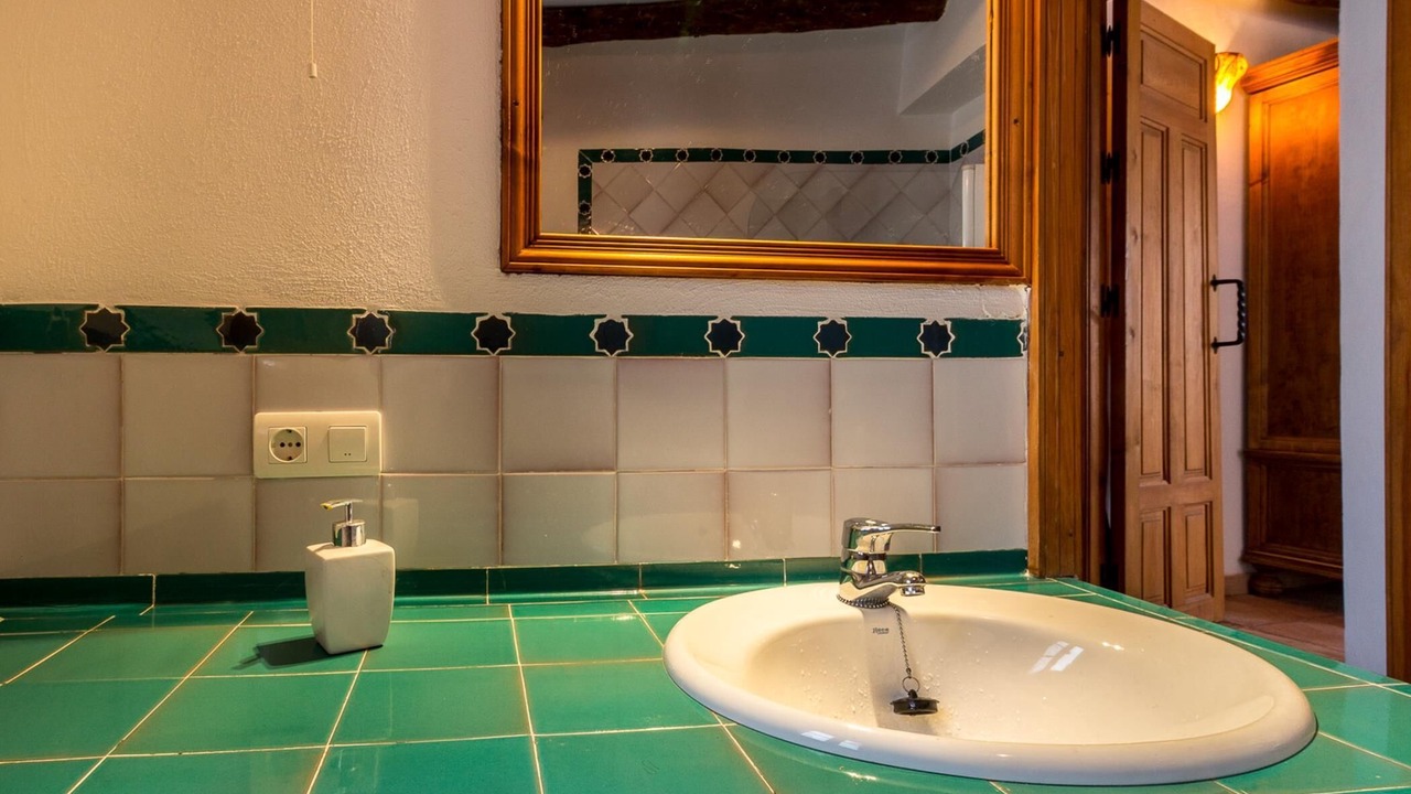 Photo of Bathroom in Albunuelas