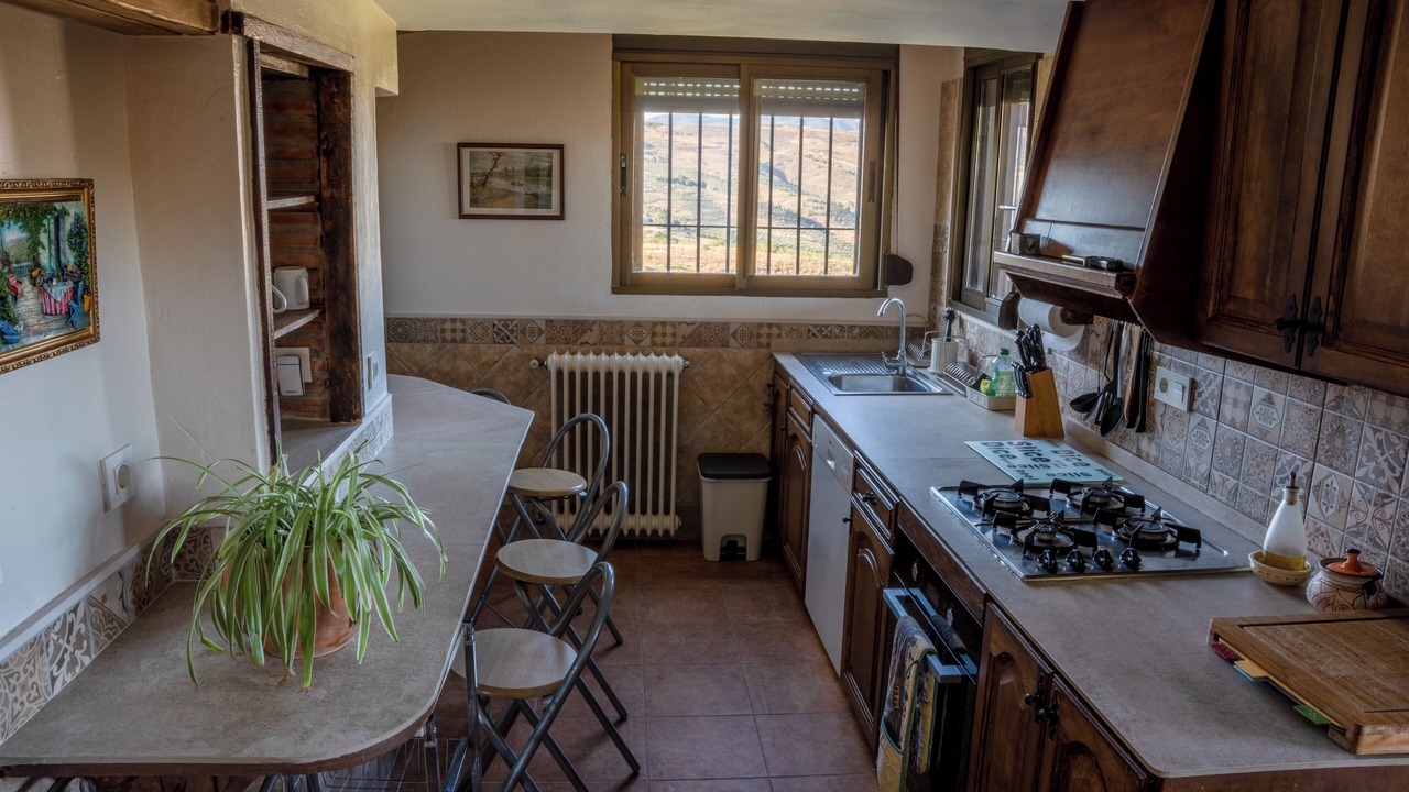 Photo of Kitchen in Albunuelas