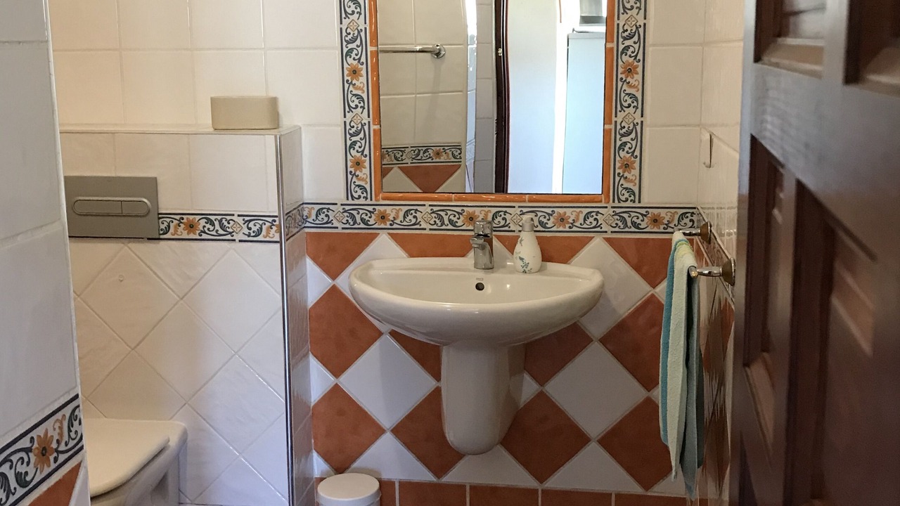 Photo of Bathroom in Orgiva