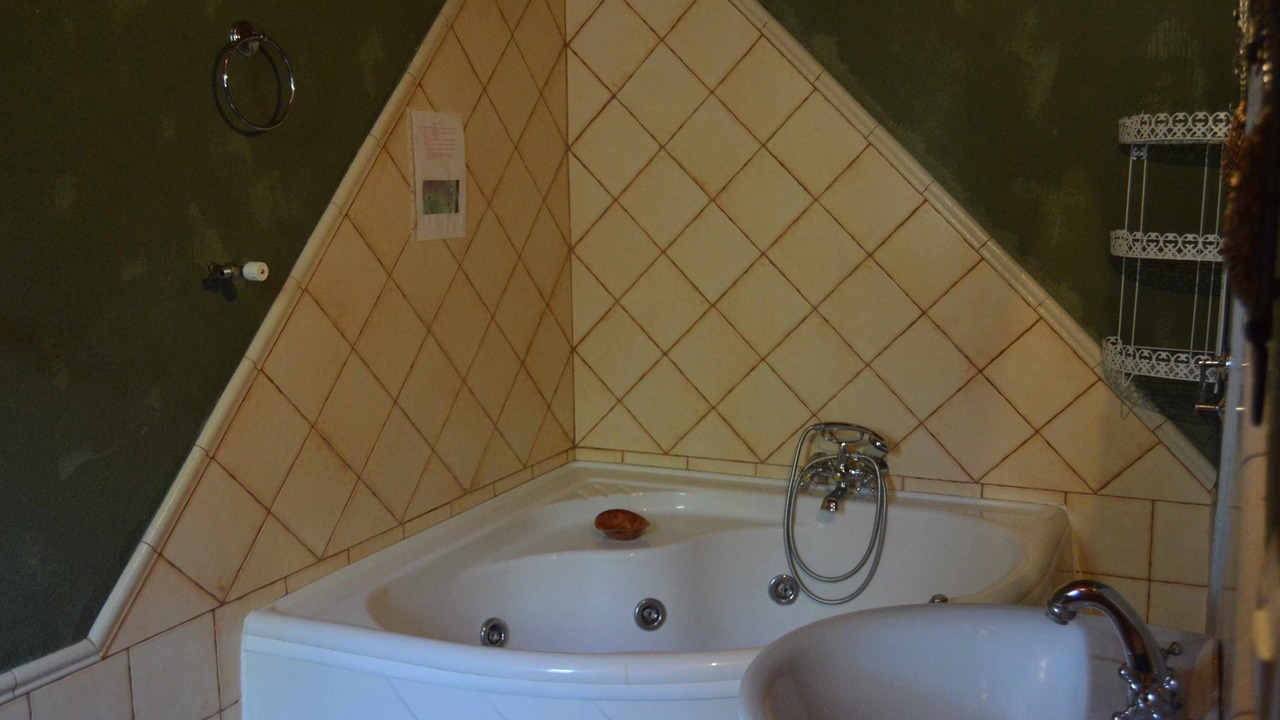 Photo of Bathroom in Algarinejo