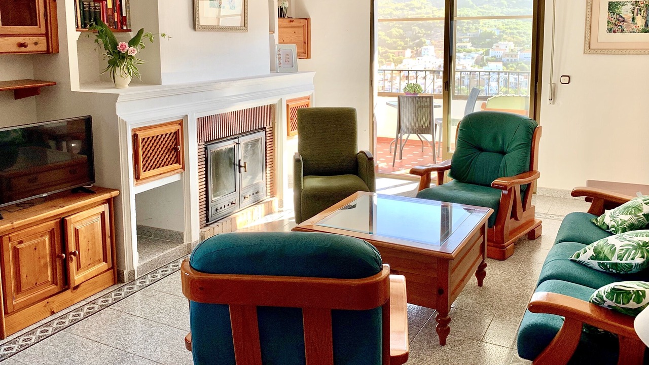Photo of Livingroom in Guajar Faraguit