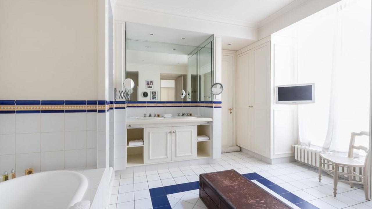 Photo of Bathroom in Figares