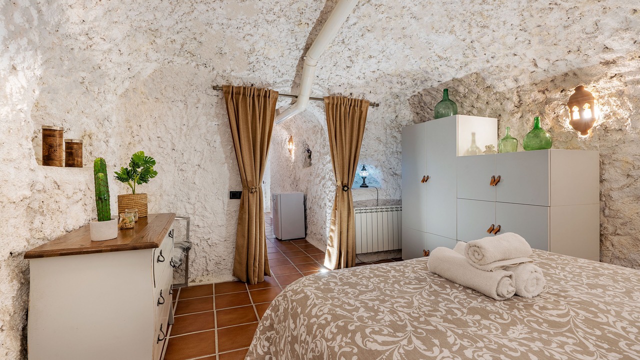 Photo of Bedroom in Sacromonte