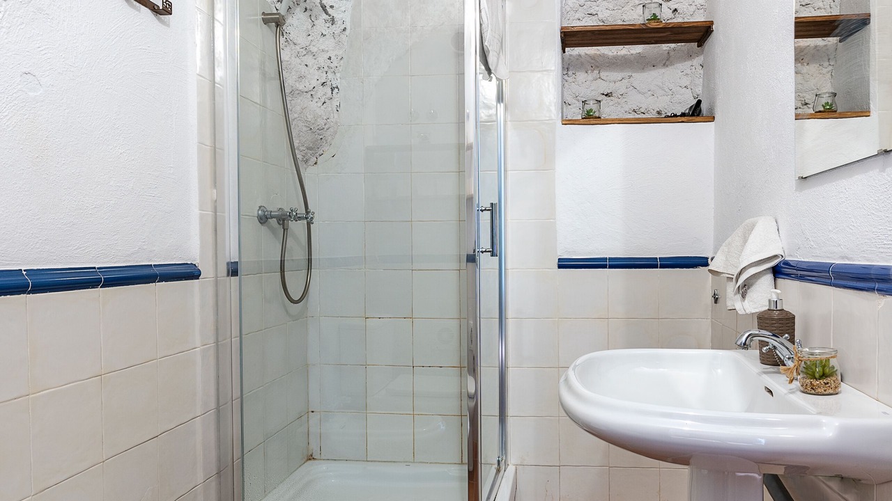 Photo of Bathroom in Sacromonte