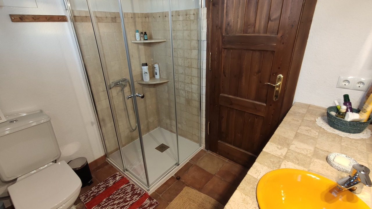 Photo of Bathroom in Niguelas